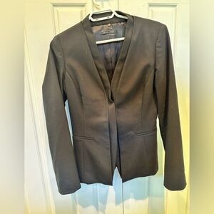 Elie Tahari Blazer